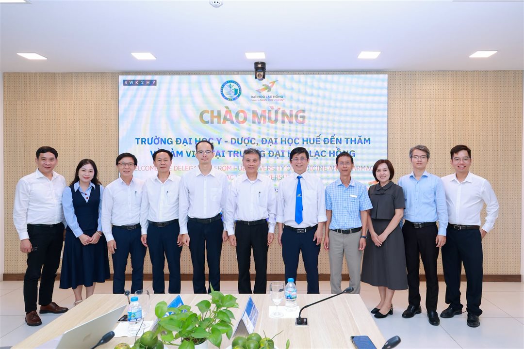 The University of Medicine and Pharmacy, Hue University, visits LHU to learn from its experience