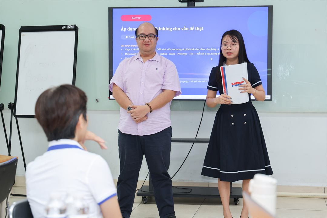 Der beste Faculty members from the Faculty of Pharmacy share teaching experiences.